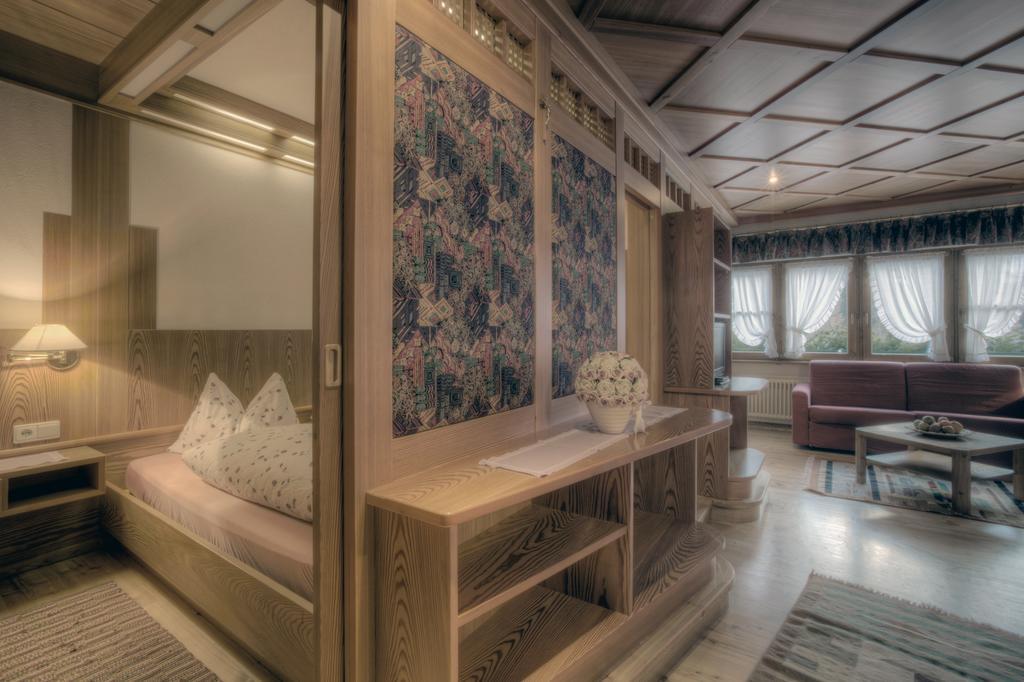 סאן קאסיאנו Residence Dolomieu מראה חיצוני תמונה